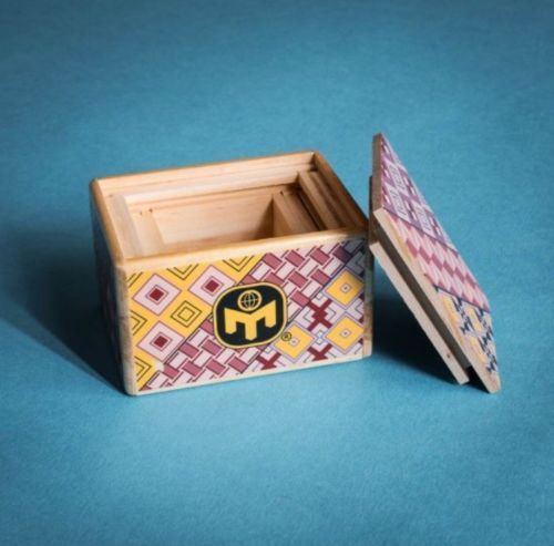 Wooden Japanese Puzzle Magic Trick Box Square Cube - 12 Steps